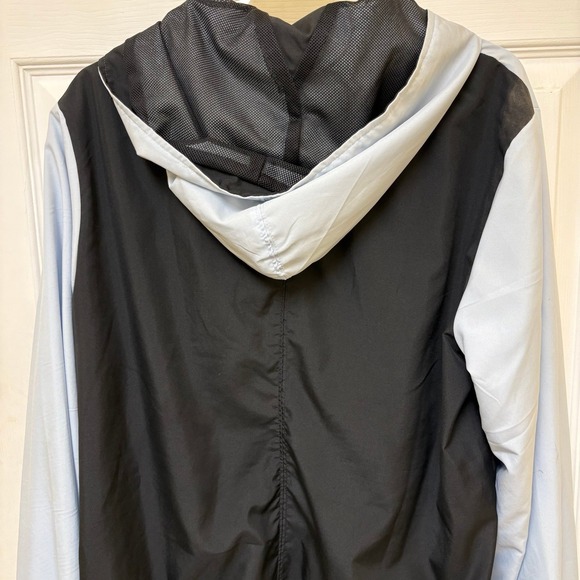 Jacket‎ - Picture 3 of 7